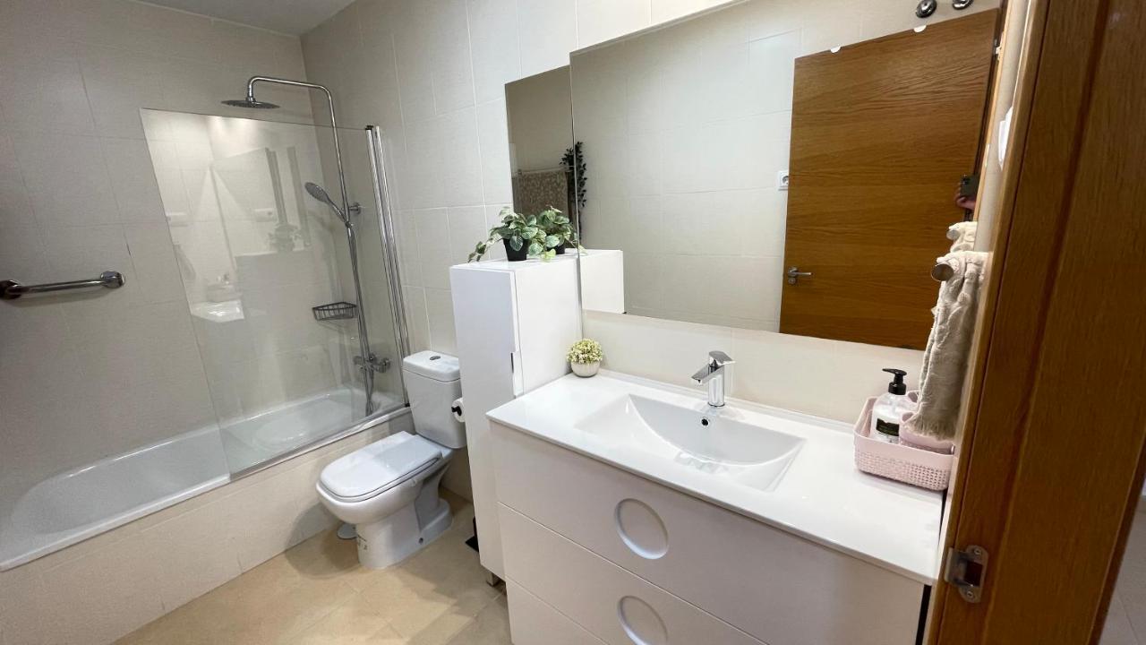Apartamento En Resort De Golf 토레파체코 외부 사진